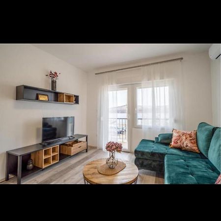 Apartman Jan Karlobag Extérieur photo